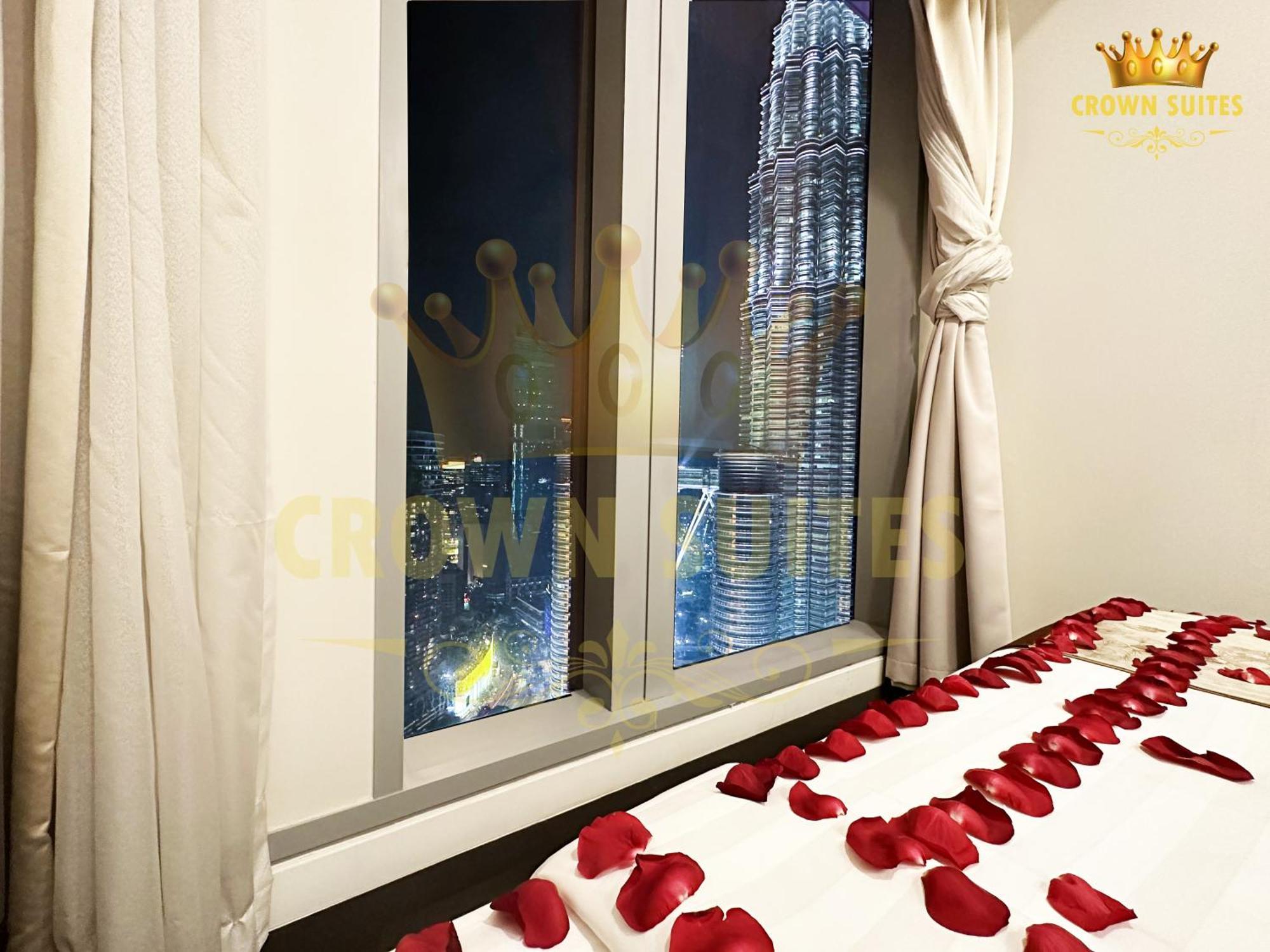 Crown Suites Tropicana The Residence Klcc Bukit Bintang Kuala Lumpur Exterior photo
